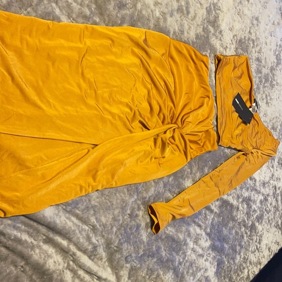 Skirt Set from Fashion Nova - Picture 1 of 3